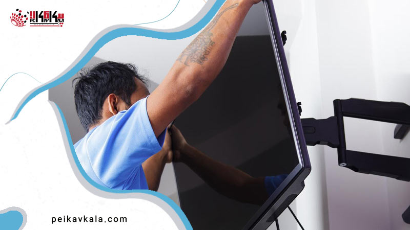 تلویزیون روی دیوار